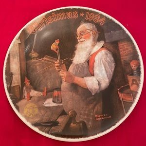 Knowles vtg 1984 - Santa in his Workshop, - eleventh in an annual series (Mlb)